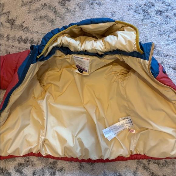 Patagonia Baby Astropuff Hoody 4t - Picture 6 of 6